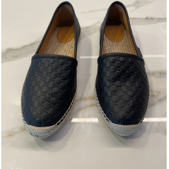 Gucci black Embossed Espadrilles, used but in great condition. - Picture 1 of 8